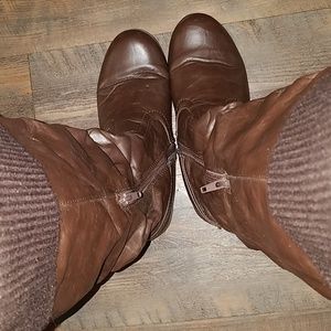 Soda brown boots up to the knee sz 7